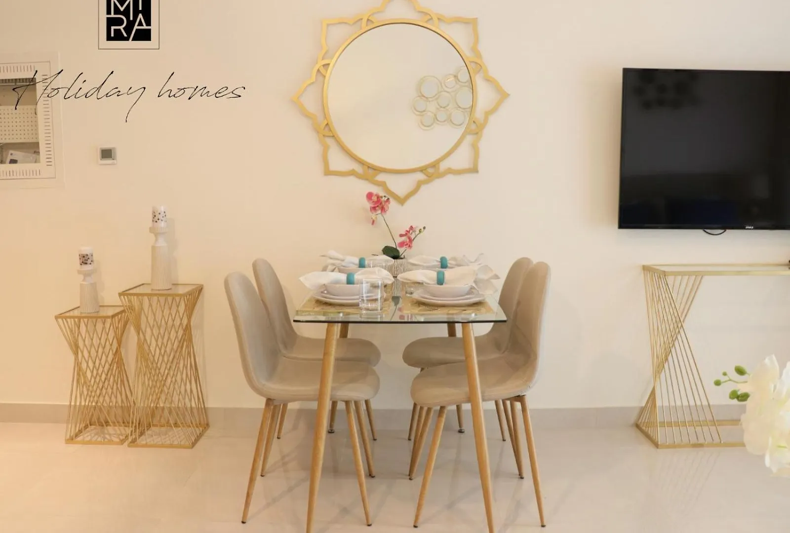 Mira Holiday Homes - Serviced Studio In Ag Tower - Business Bay Dubai Apartment